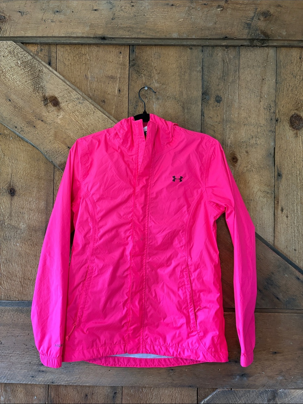 Under Armour Women's Bright Pink Windbreaker Jacket